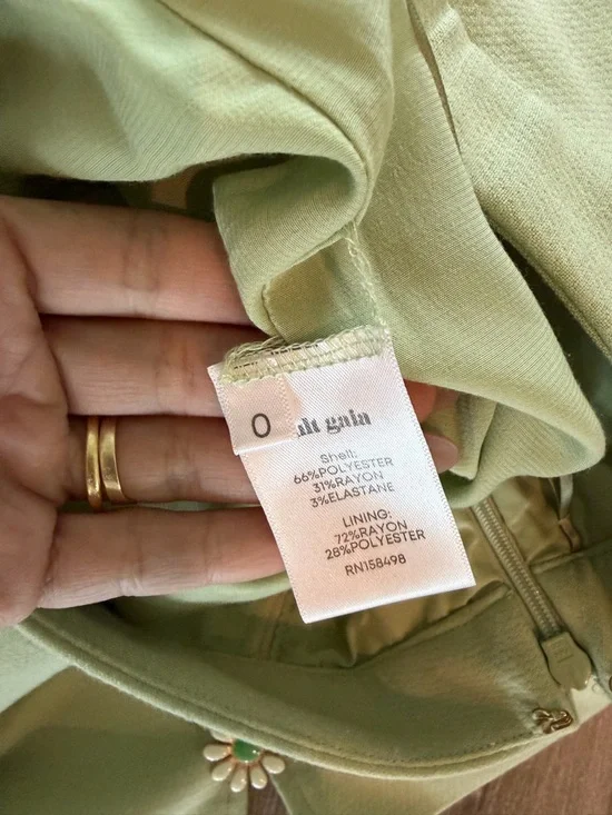 Cult Gaia Daisy-Embellished Light Green Set - Picture 6 of 7